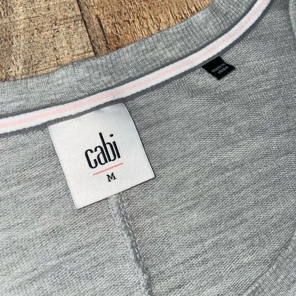 Cabi Center Tee #5554 - Picture 12 of 13